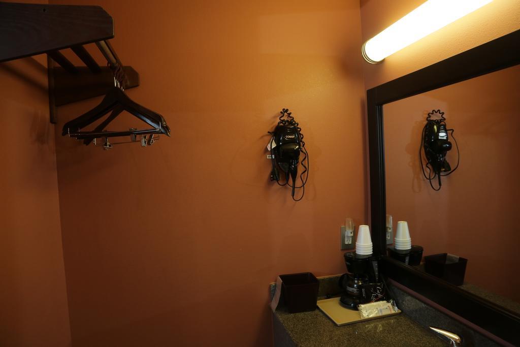 Theroff'S Motel Washington Kültér fotó